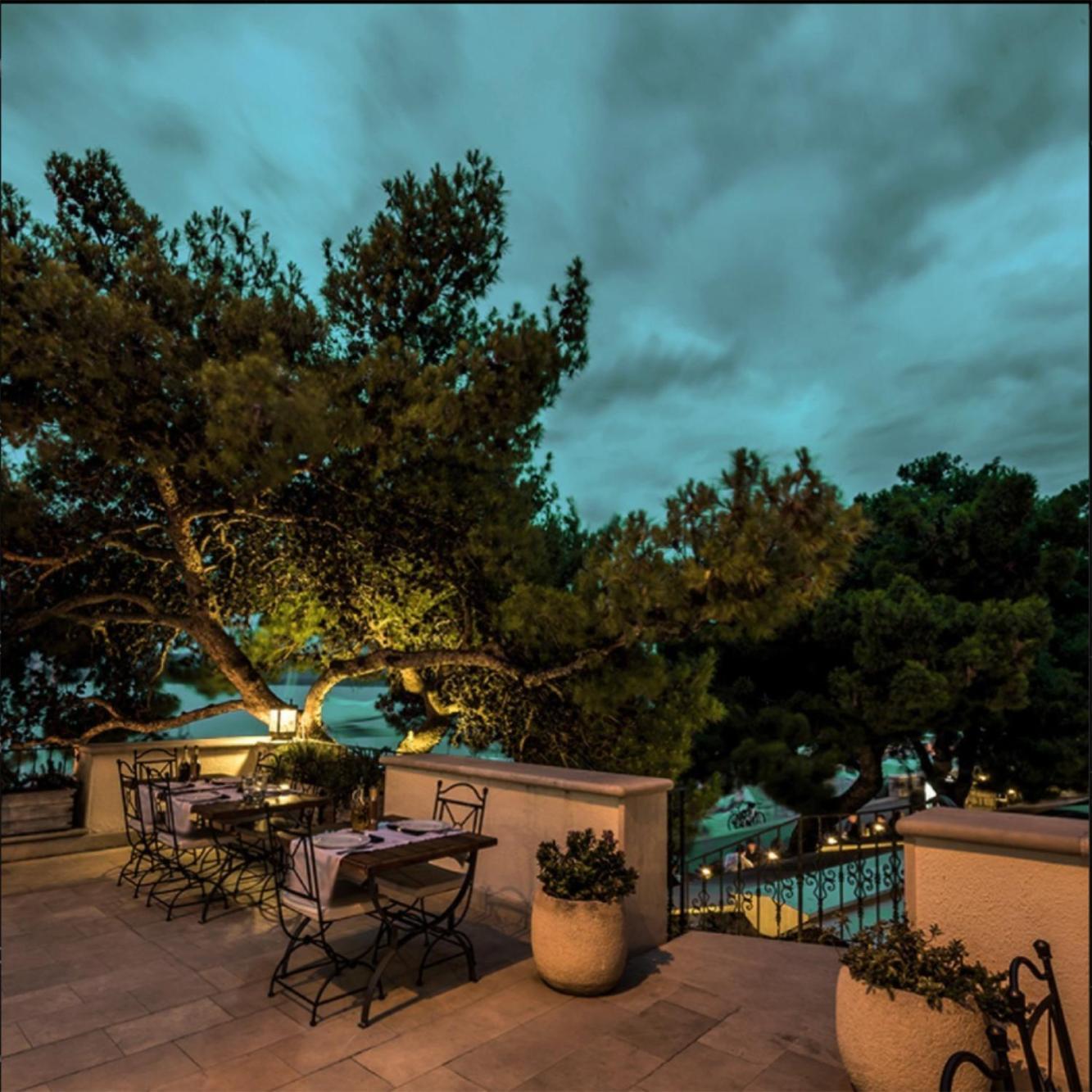 Newly Renovated Hotel Kastil Bol Ngoại thất bức ảnh