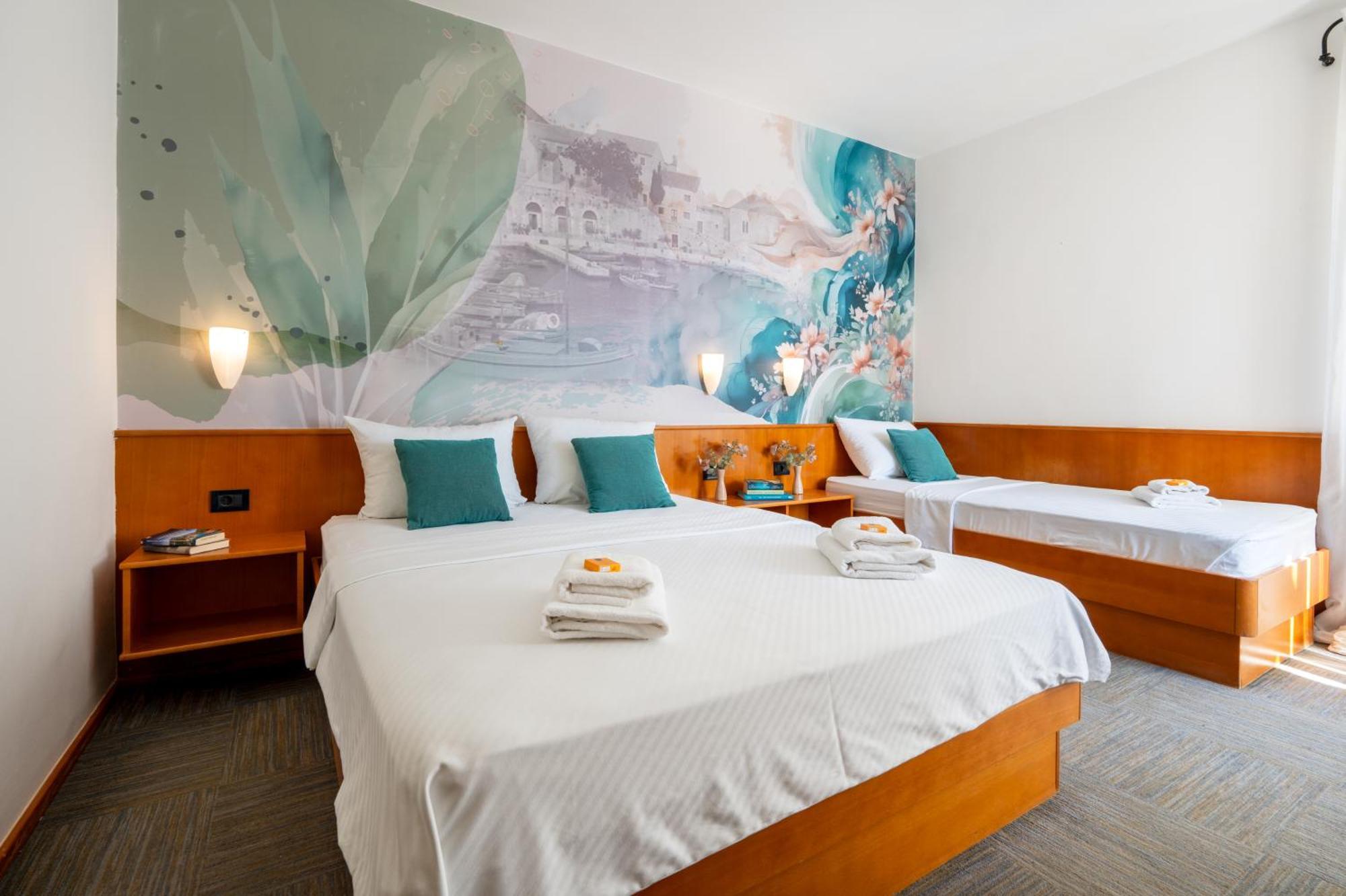 Newly Renovated Hotel Kastil Bol Ngoại thất bức ảnh