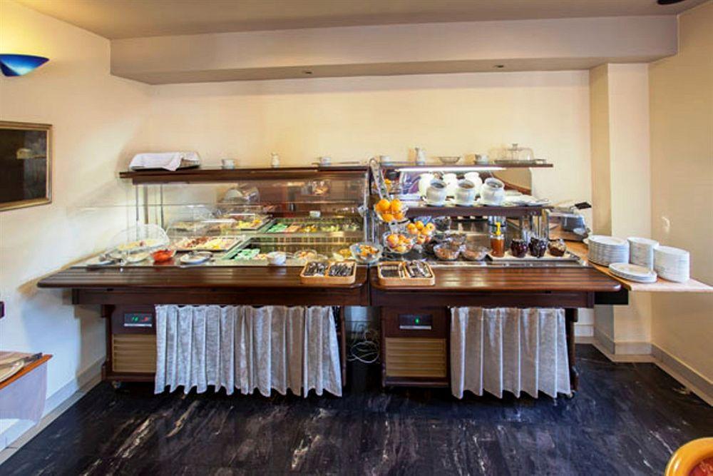 Newly Renovated Hotel Kastil Bol Ngoại thất bức ảnh
