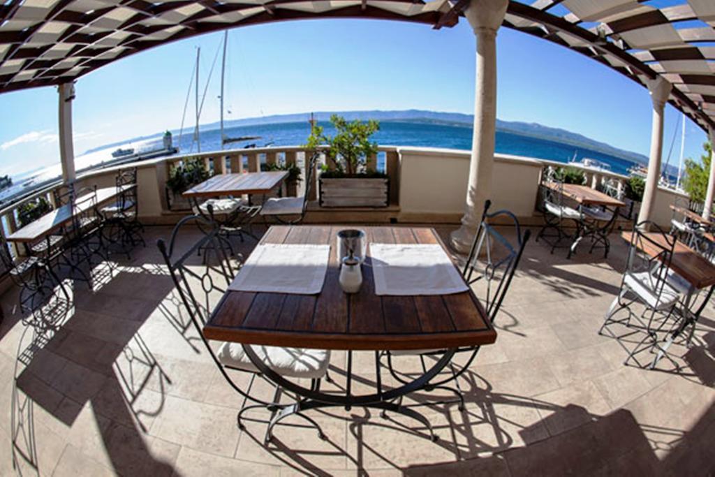 Newly Renovated Hotel Kastil Bol Ngoại thất bức ảnh
